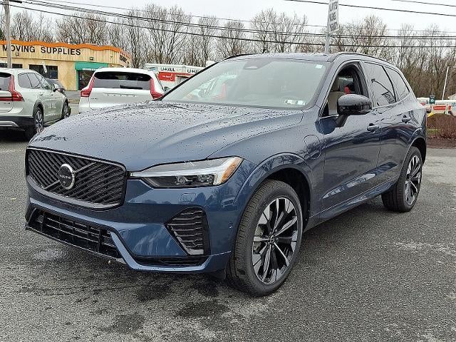 2026 Volvo XC60 Plug-In Hybrid T8 AWD Plus