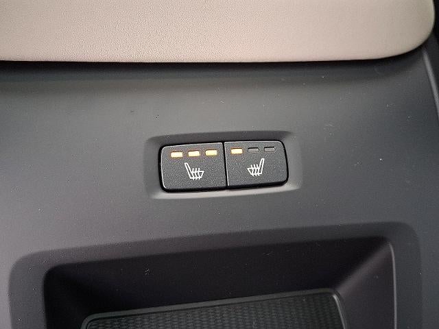 2026 Volvo XC60 Plug-In Hybrid T8 AWD Plus