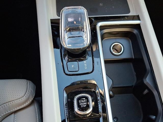 2026 Volvo XC60 Plug-In Hybrid T8 AWD Ultra