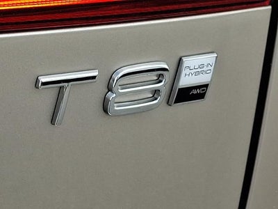 2026 Volvo XC60 Plug-In Hybrid T8 AWD Ultra