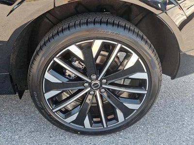 2026 Volvo XC60 Plug-In Hybrid T8 AWD Ultra