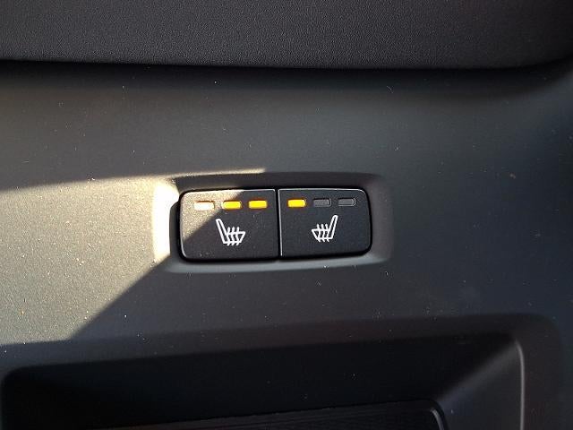 2026 Volvo XC60 Plug-In Hybrid T8 AWD Ultra