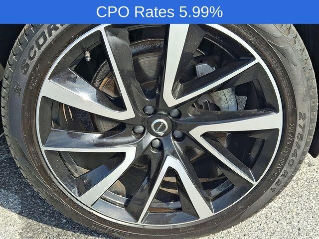2024 Volvo XC90 B5 AWD Plus Bright Theme 7P