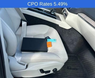 2024 Volvo XC90 B5 AWD Plus Bright Theme 7P