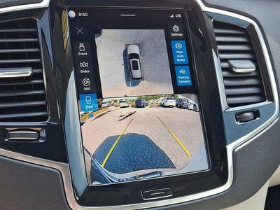 2024 Volvo XC90 B5 AWD Plus Bright Theme 7P