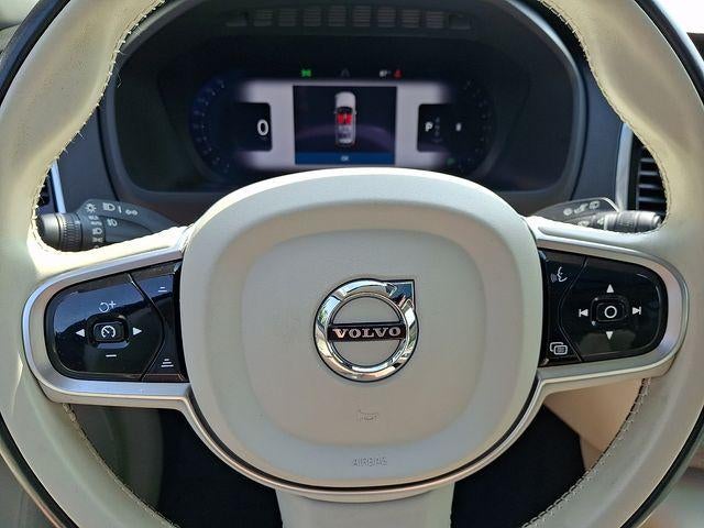 2024 Volvo XC90 B5 AWD Plus Bright Theme 7P