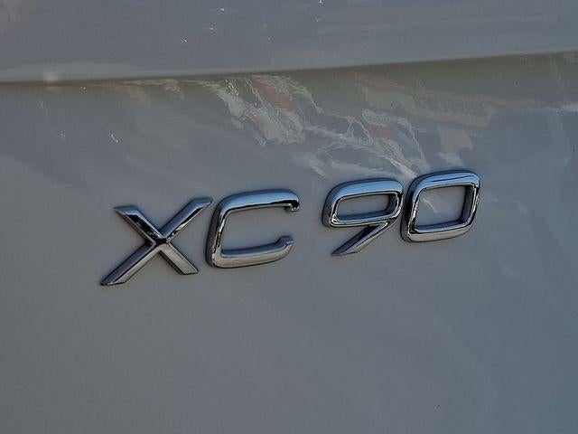 2024 Volvo XC90 B5 AWD Plus Bright Theme 7P