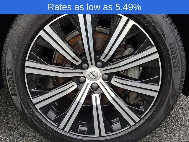 2023 Volvo XC90 B5 AWD Core 7P