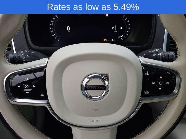 2023 Volvo XC90 B5 AWD Core 7P
