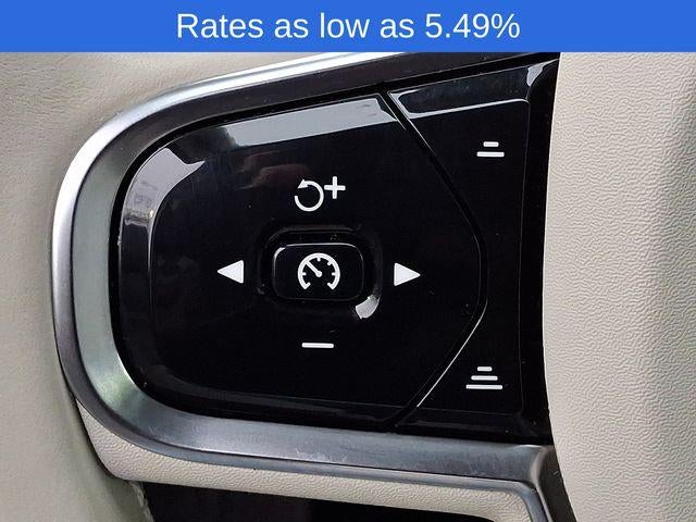 2023 Volvo XC90 B5 AWD Core 7P