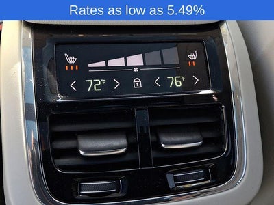 2023 Volvo XC60 B5 AWD Ultimate Bright Theme