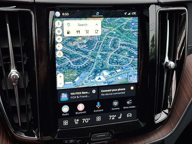 2023 Volvo XC60 B5 AWD Ultimate Bright Theme