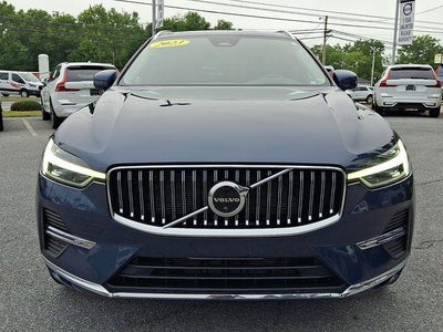 2023 Volvo XC60 B5 AWD Ultimate Bright Theme