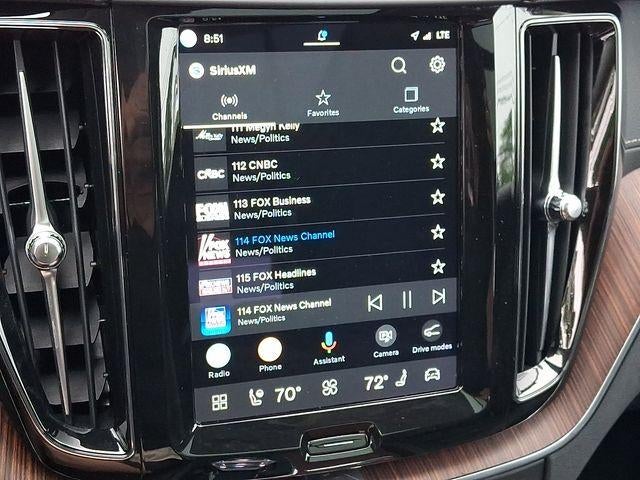 2023 Volvo XC60 B5 AWD Ultimate Bright Theme