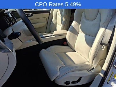 2023 Volvo XC60 B5 AWD Ultimate Bright Theme