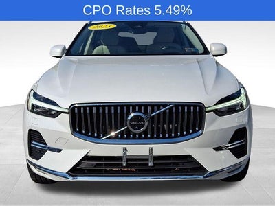 2023 Volvo XC60 B5 AWD Ultimate Bright Theme