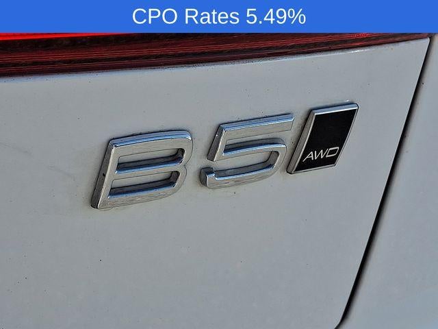 2023 Volvo XC60 B5 AWD Ultimate Bright Theme