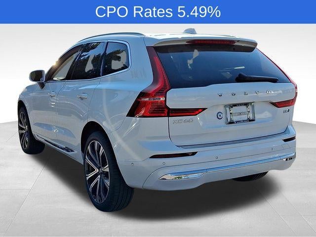 2023 Volvo XC60 B5 AWD Ultimate Bright Theme