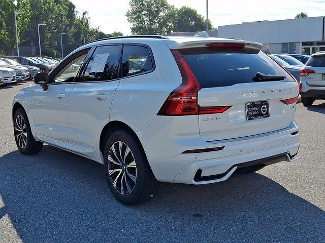2024 Volvo XC60 B5 AWD Core Dark Theme