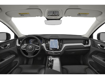 2022 Volvo XC60 B5 AWD Momentum