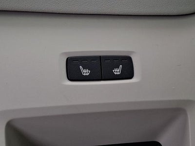 2024 Volvo XC60 B5 AWD Plus Dark Theme