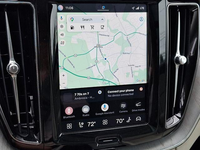 2024 Volvo XC60 B5 AWD Plus Dark Theme
