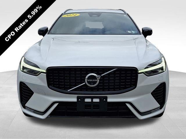 2024 Volvo XC60 B5 AWD Plus Dark Theme