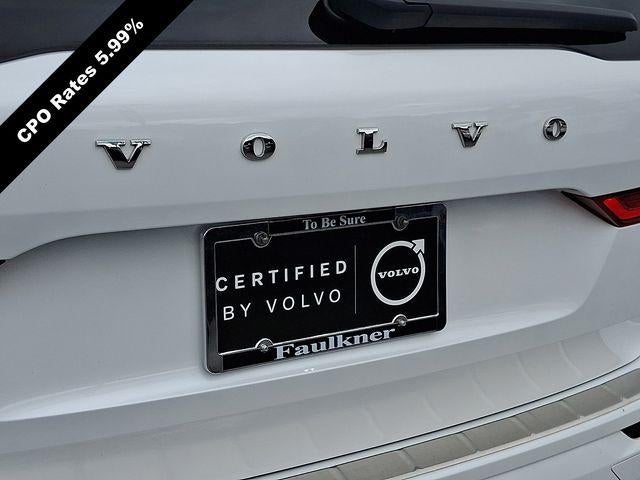 2024 Volvo XC60 B5 AWD Plus Dark Theme