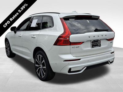 2024 Volvo XC60 B5 AWD Plus Dark Theme