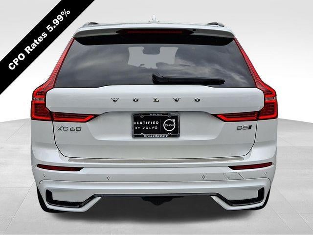 2024 Volvo XC60 B5 AWD Plus Dark Theme