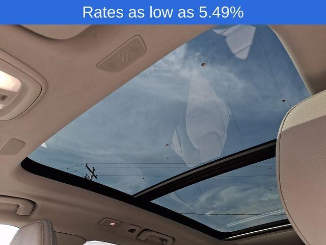 2024 Volvo XC60 B5 AWD Plus Dark Theme