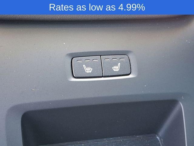 2024 Volvo XC60 B5 AWD Plus Dark Theme