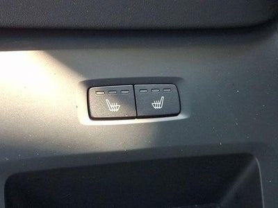 2024 Volvo XC60 B5 AWD Plus Dark Theme