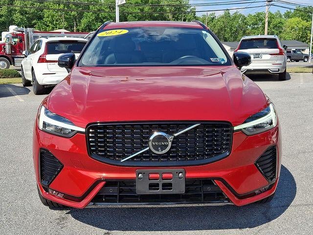2024 Volvo XC60 B5 AWD Plus Dark Theme