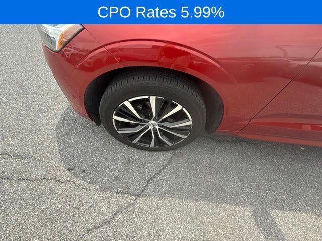2024 Volvo XC60 B5 AWD Plus Dark Theme