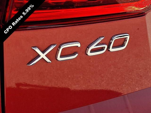 2024 Volvo XC60 B5 AWD Plus Dark Theme