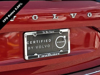 2024 Volvo XC60 B5 AWD Plus Dark Theme