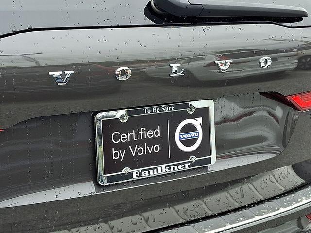 2024 Volvo XC60 B5 AWD Plus Dark Theme
