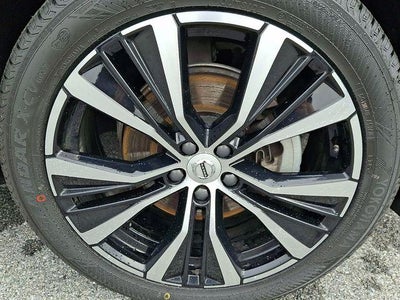 2024 Volvo XC60 B5 AWD Plus Dark Theme