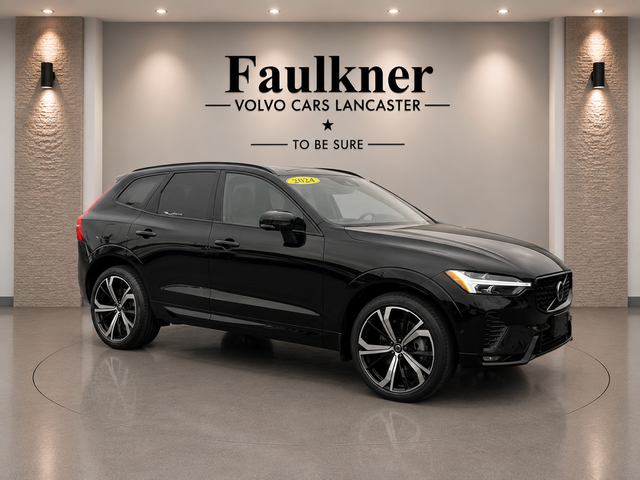 2024 Volvo XC60 B5 AWD Ultimate Dark Theme