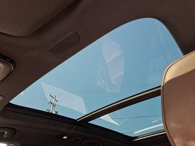 2024 Volvo XC60 B5 AWD Ultimate Dark Theme