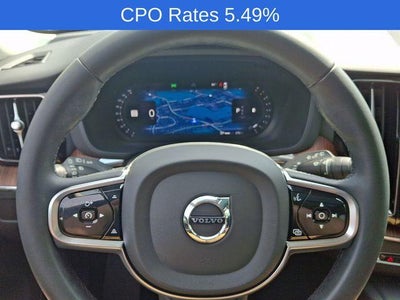 2023 Volvo XC60 B5 AWD Plus Bright Theme