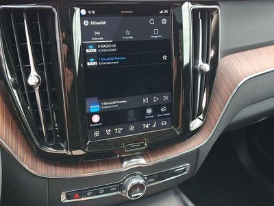 2023 Volvo XC60 B5 AWD Plus Bright Theme