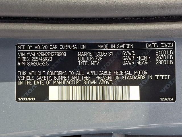 2023 Volvo XC60 B5 AWD Plus Bright Theme