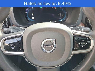 2023 Volvo XC60 B5 AWD Plus Bright Theme