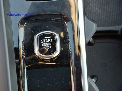 2023 Volvo XC60 B5 AWD Plus Bright Theme