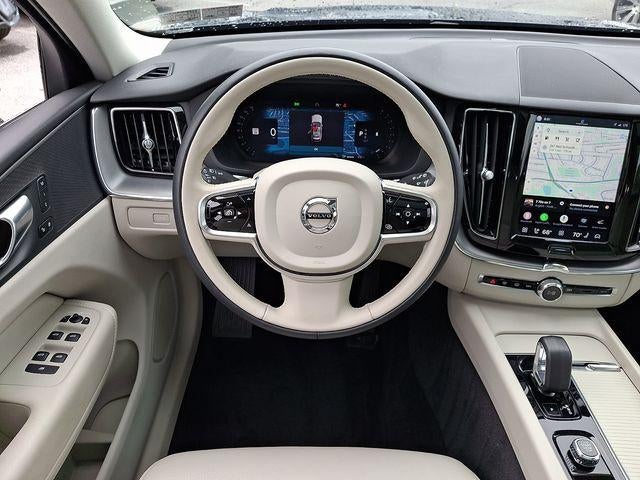 2023 Volvo XC60 B5 AWD Core