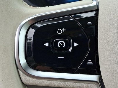 2023 Volvo XC60 B5 AWD Core