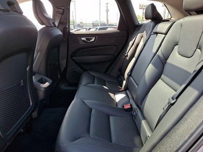 2023 Volvo XC60 B5 AWD Core