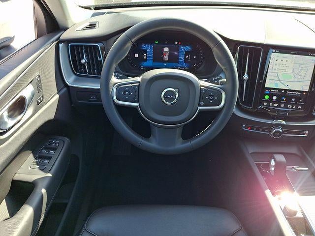 2023 Volvo XC60 B5 AWD Core